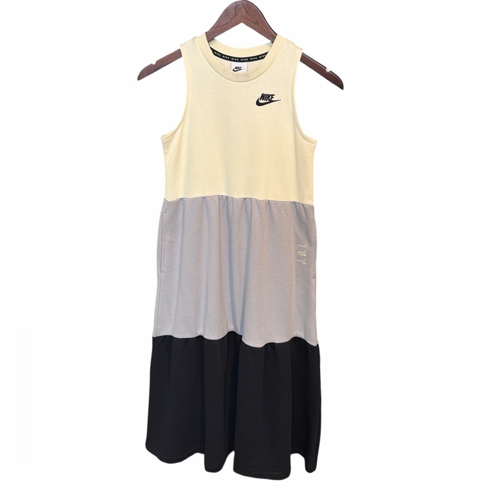 Nike French terry dress size medium JDI colorblock cream gray black athleisure